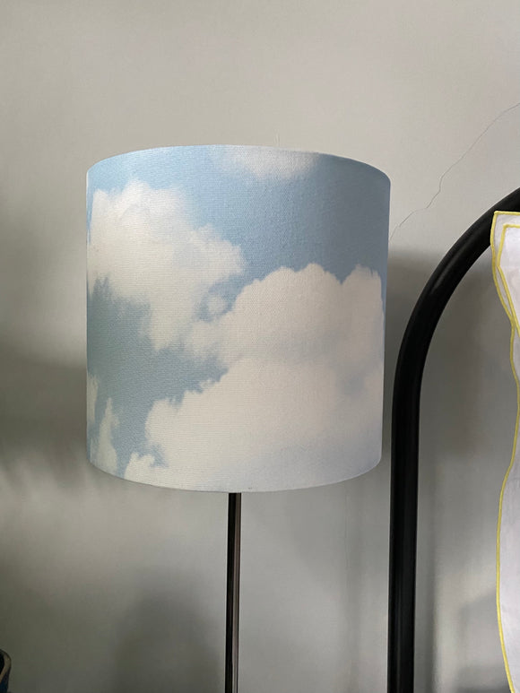 Single-sided 'Cloud' fabric lampshade